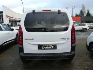 Citroen Berlingo MPV M Diesel Auto 130 PS Plus SPORT Bild 5
