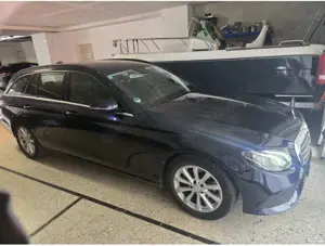Mercedes-Benz E 220 E 220 d T 9G-TRONIC Avantgarde