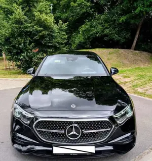Mercedes-Benz E 220 Mercedes-Benz Klasa E 220 d,40.000 km/2023/AMG/Avantgarde
