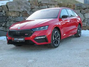 Skoda Octavia Combi RS iV Columbus AHK BSD HEADUP ACC