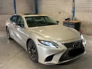 Lexus LS 500 h Luxury *TOP Ausstattung| 1.Hand* Bild 2