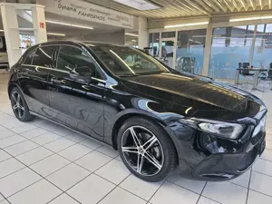 Mercedes-Benz A 200 d AMG-Line, Vollausstattung, Kamera