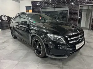 Mercedes-Benz GLA 220 d 4MATIC DCT AMG Line Bild 4