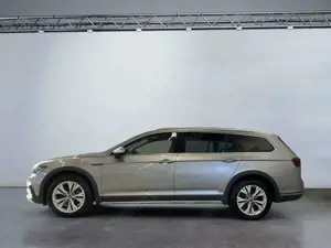Volkswagen Passat Alltrack Passat Variant Alltrack 2.0 TDI DSG 4Motion ACC Bild 3