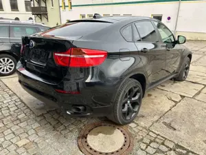 BMW X6 xDrive30d 104.000km Bild 3