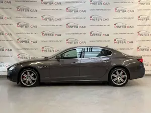 Maserati Quattroporte 3.0V6 S Q4 GranLusso VOLL/NUR 19TKM Bild 2