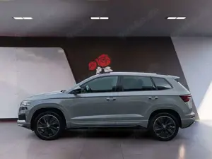 Skoda Karoq 2,0 TSI DSG 4x4 Sportline AHK Bild 3