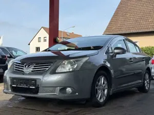 Toyota Avensis Edition Aut./Kamera/F1/Klima/ Bild 3