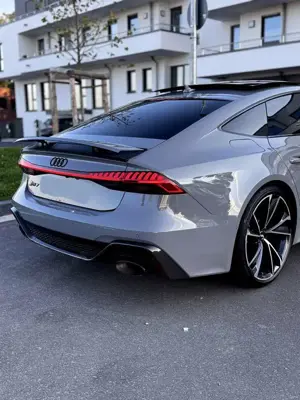 Audi RS7 performance Nardo Grau BO Voll