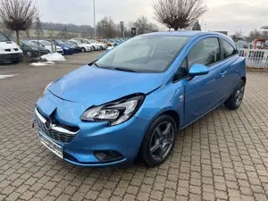 Opel Corsa E Active 1.4 EURO6 fährt Frontschaden