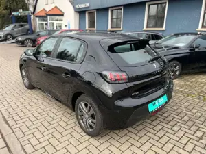 Peugeot 208 208 Active Pack +AndroidAuto+CapPlay+PDC+SHZ+LED Bild 4