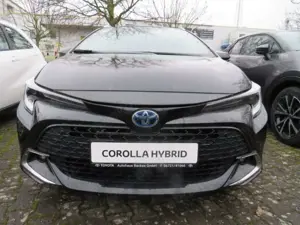 Toyota Corolla Hybrid Team D