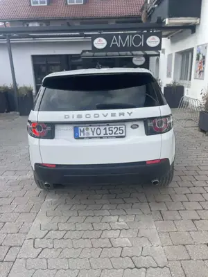 Land Rover Discovery Sport TD4 Aut. HSE Luxury Bild 5