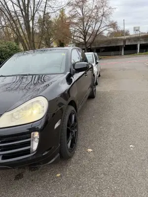Porsche Cayenne Diesel Tiptronic S Bild 3