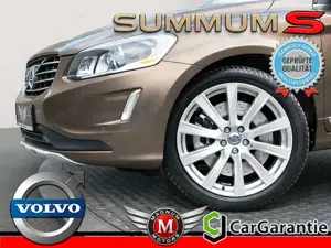 Volvo XC60 2.4 D5 SUMMUM S *Aut.*Leder*Pano.*AHK*360°