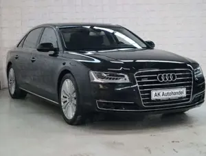 Audi A8 L 3.0 TDI clean Diesel Quattro LED Navi Leder Bild 3