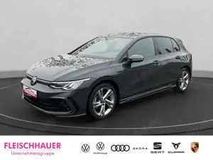 Volkswagen Golf VIII 1.5 eTSI R-Line Harman/Kardon LED App