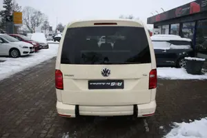 Volkswagen Caddy 2,0 TDI Maxi Trendline Bild 3