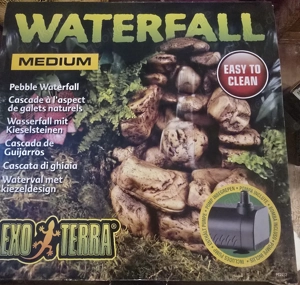 Reptilien Wasserfall neu Bild 2
