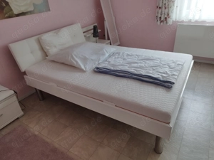 Schlafzimmer  Bett 1,40 2,00 m