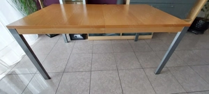 Massivholztisch mit Echtholzfurnier, Erle mit Metallbeinen  Bild 2