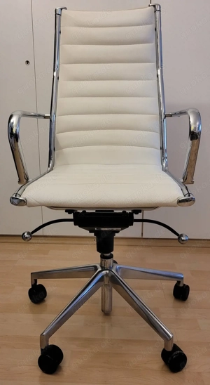 2x Designer Büro-Drehstühle   Chefsessel mit hoher Lehne von Sitland aus weißem Leder, Chrom-Gestell Bild 3