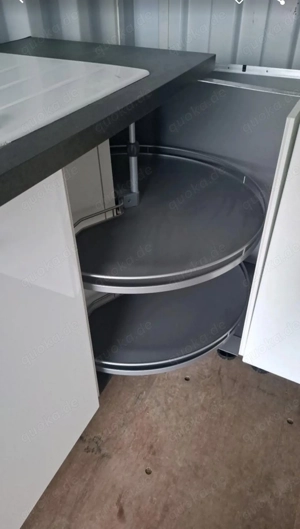 Nolte Einbauküche in Weiß Hochglanz inklusive Elektrogeräten Bild 5