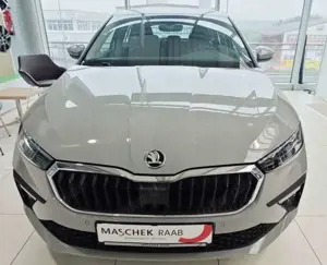 Skoda Scala Selection. 85 kw DSG. Navi. LED. usw. ACC Bild 4