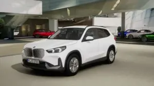 BMW iX1 eDrive20 !Premiumpaket!
