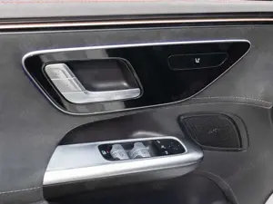 Mercedes-Benz EQE 350 AMG LED Luft Navi Pano SHZ Fernlichtass. A Bild 5