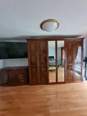 komplette Schlafzimmer inkl. Matratzen, Lattenrost, Nussbaum  hochglanz, teilweise massivholz