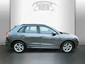 Audi Q3 35 TFSI S line S-TRONIC LED CONNECT ACC KAMERA MMI Bild 3