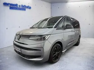 Volkswagen Transporter T7 Multivan DSG KÜ Edition NAVI RFK ACC 7-Sitzer