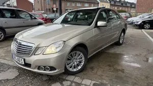 Mercedes-Benz E 220 CDI*Automatik*Pano*Xenon*Klima*Pdc* Klima