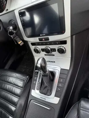 Volkswagen Passat Alltrack Basis BMT 4Motion Bild 5