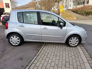 Renault Modus Dynamique Klima,1.Hand Neu Tüv Bild 4
