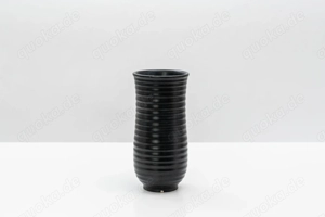 Schwarze Karlsruher Majolika Vase 18 cm hoch, kleine Macken, mit Stempel