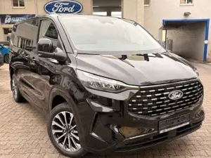 Ford Tourneo Custom Titanium X 2.0 EcoBlue 320L1/PANO Bild 2