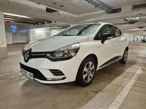 Renault Clio IV Limited -- 22000 KM -- TEMPOMAT -- NAVI