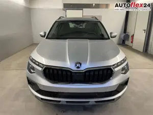 Skoda Kamiq Selection 115PS DSG Matrix+AHK+Kamera+PDC vor+h...