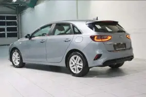 Kia Ceed / cee'd 1.6 CRDi DCT Vision