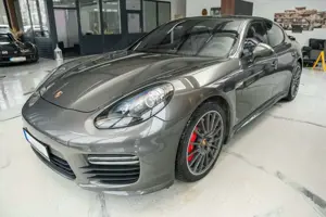Porsche Panamera GTS V8 PDK ACC SHD NAVI TOP