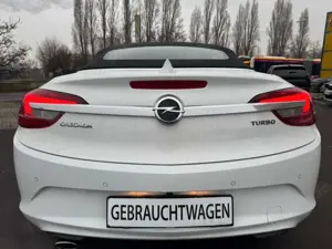 Opel Cascada Active 1.6 (170PS) Navi, RFK, SHZ Bild 4
