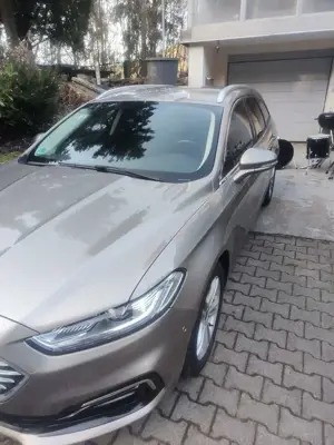 Ford Mondeo Bild 3