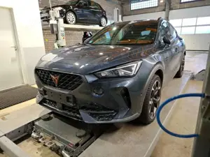 CUPRA Formentor VZ e-Hybrid App Conect Kamera