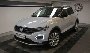 Volkswagen T-Roc 2.0 TDI DSG 4Motion AHK PANO LED ACC NAVI