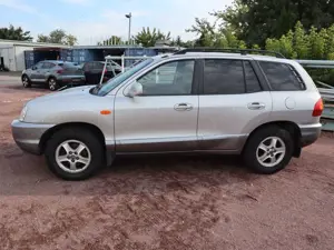 Hyundai SANTA FE 2.7 GLS Bild 4