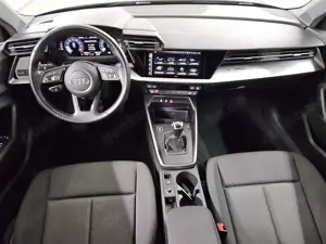 Audi A3 Lim. 30 TFSI advanced LED vc Sound Tempomat Bild 5