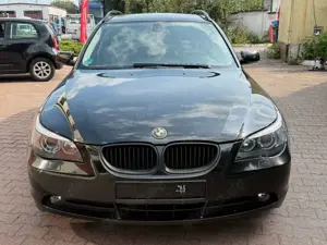 BMW 523 i A touring Bild 2