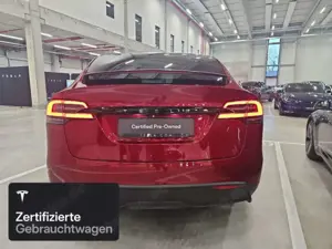 Tesla Model X Bild 5